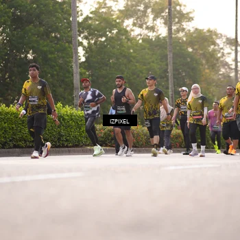 Runner Photo 6514291