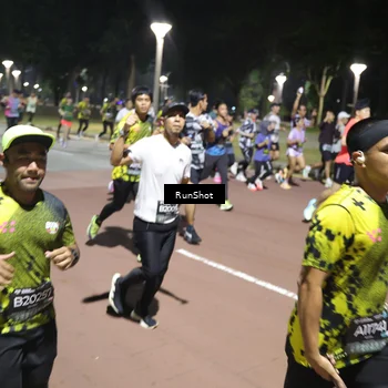Runner Photo 6514315