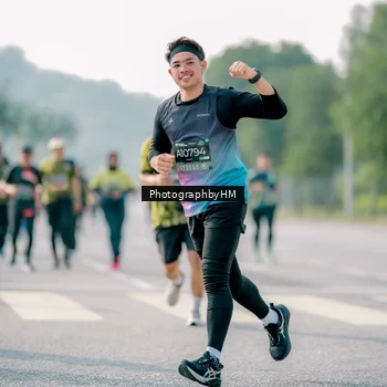 Runner Photo 6514346