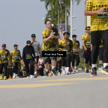 Runner Photo 6514349