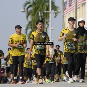 Runner Photo 6514350