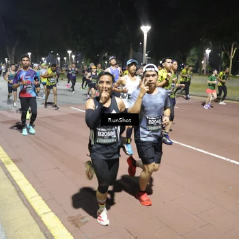 Runner Photo 6514358