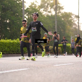 Runner Photo 6514362