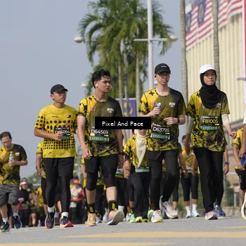 Runner Photo 6514365