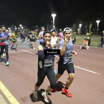 Runner Photo 6514380