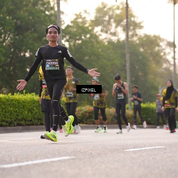 Runner Photo 6514395