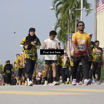 Runner Photo 6514443