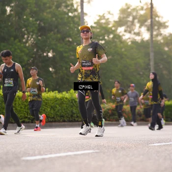 Runner Photo 6514453