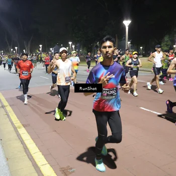 Runner Photo 6514455