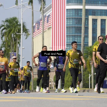 Runner Photo 6514460
