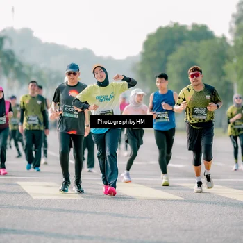 Runner Photo 6514461