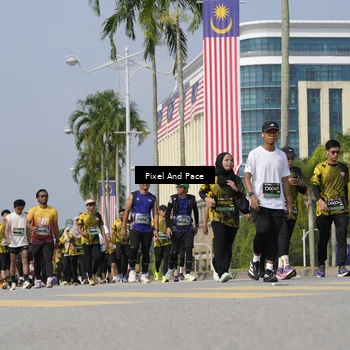 Runner Photo 6514489
