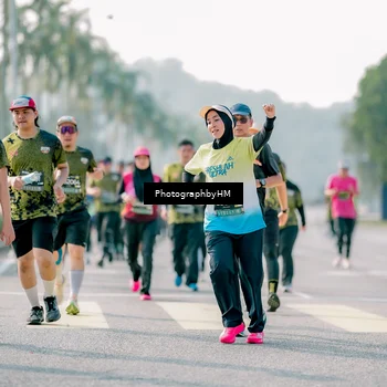 Runner Photo 6514525