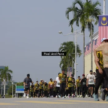 Runner Photo 6514556