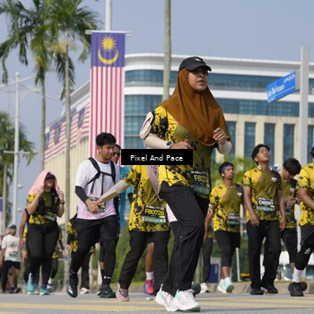 Runner Photo 6514622