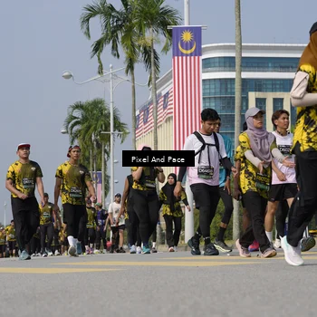 Runner Photo 6514625