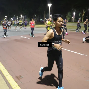 Runner Photo 6514626