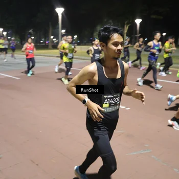 Runner Photo 6514640