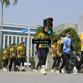 Runner Photo 6514648