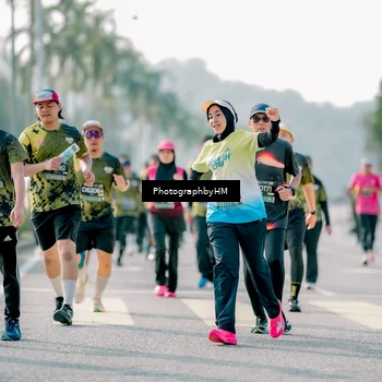 Runner Photo 6514657