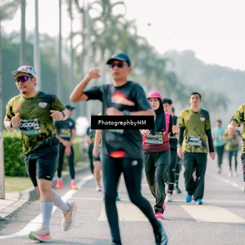 Runner Photo 6514661