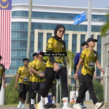 Runner Photo 6514664