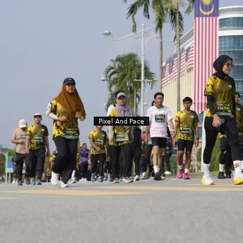 Runner Photo 6514675