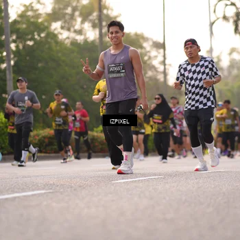 Runner Photo 6514676