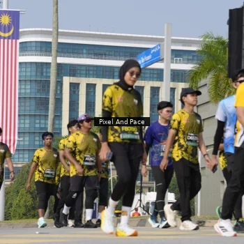Runner Photo 6514688