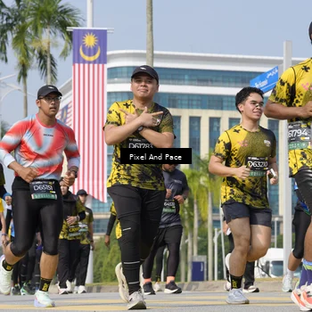 Runner Photo 6514703