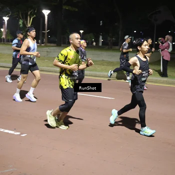 Runner Photo 6514712