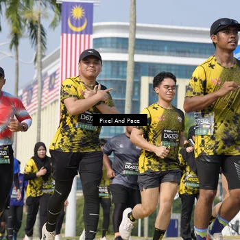 Runner Photo 6514724