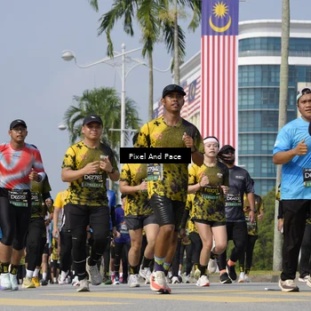 Runner Photo 6514770
