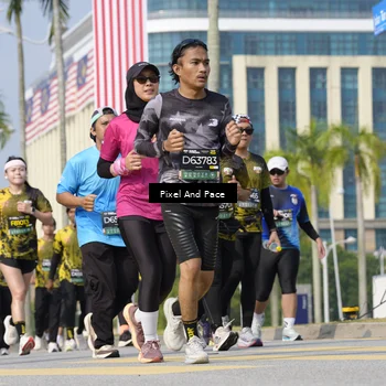Runner Photo 6514773