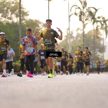 Runner Photo 6514798
