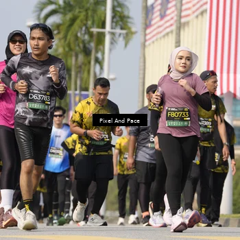 Runner Photo 6514812