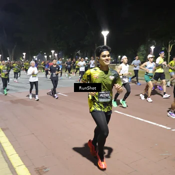 Runner Photo 6514845