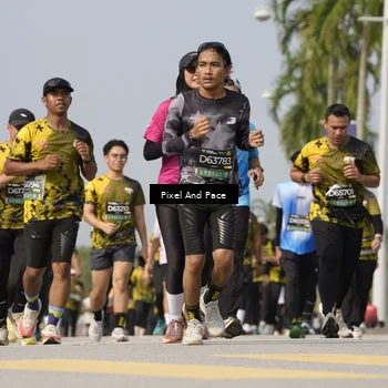 Runner Photo 6514860