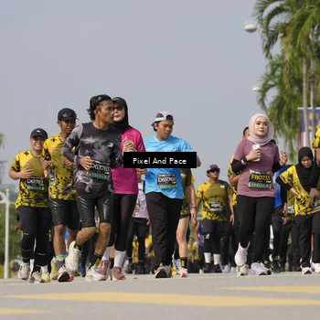 Runner Photo 6514864