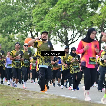 Runner Photo 6514871