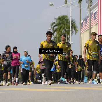 Runner Photo 6514876