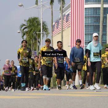 Runner Photo 6514877