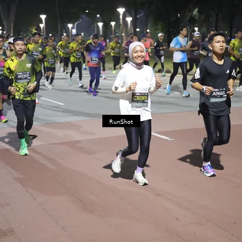 Runner Photo 6514891