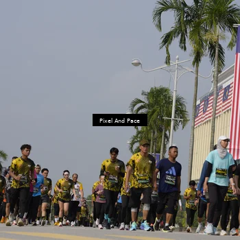 Runner Photo 6514909