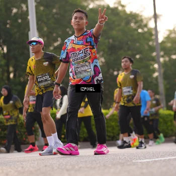 Runner Photo 6514912