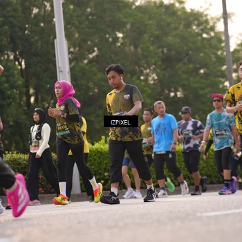 Runner Photo 6514923