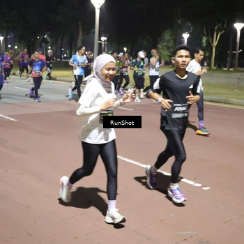 Runner Photo 6514968
