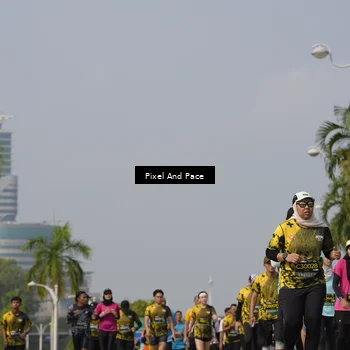 Runner Photo 6514980