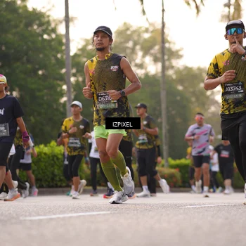Runner Photo 6514996