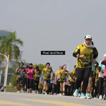 Runner Photo 6515012